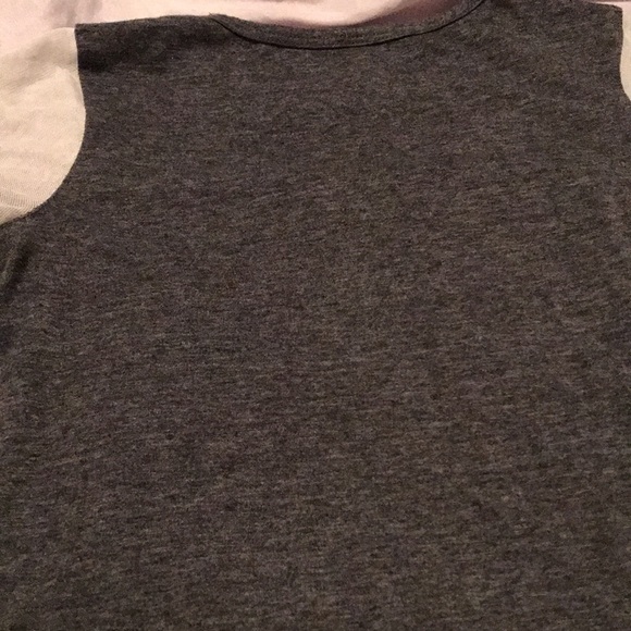 Grey Top,Bold letters (LOVE) in Gold - Picture 3 of 4